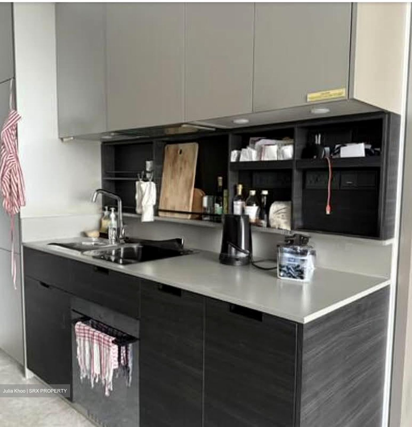 Haus On Handy (D9), Condominium #597124761